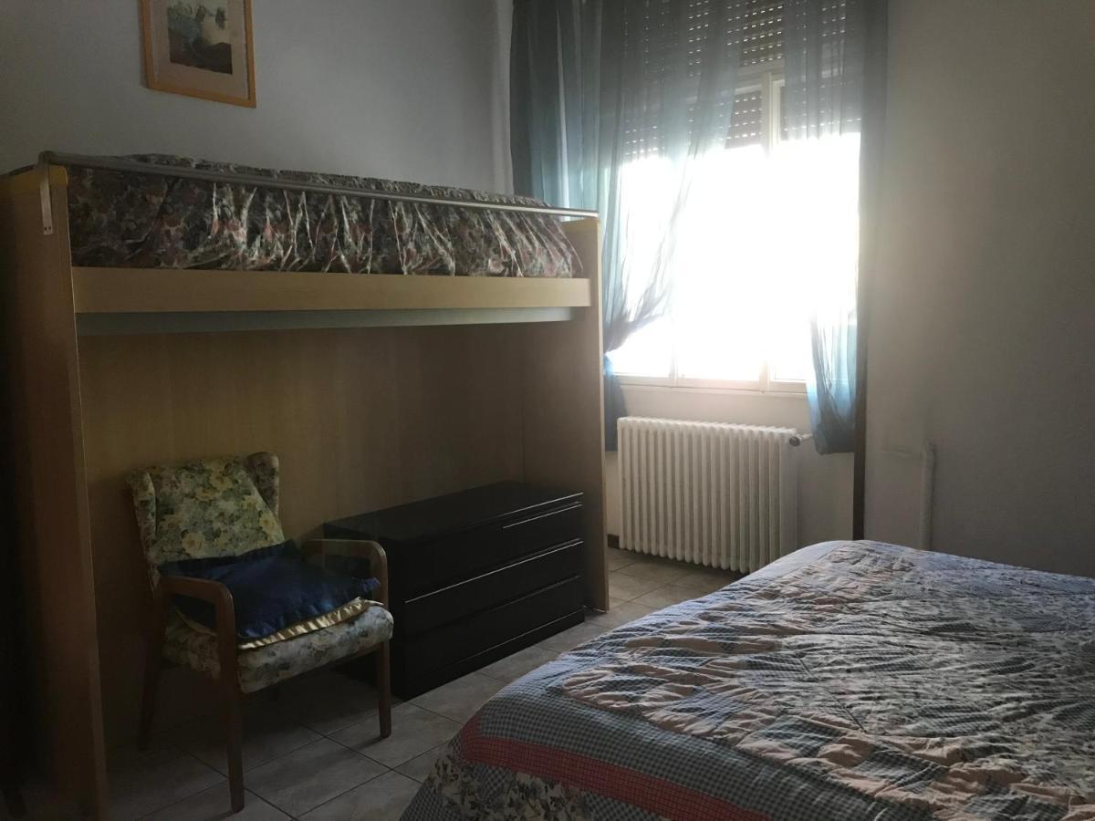B&B " Guzzi - Inn " Mandello del Lario Eksteriør billede